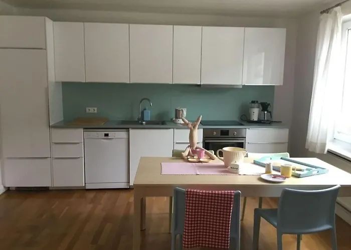 Semesterbostad Sparrow's Nest *